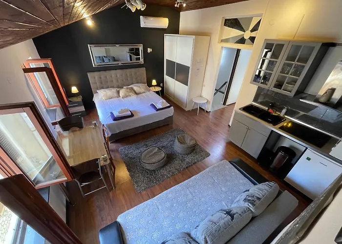 Апартаменты Old Town Insula Задар