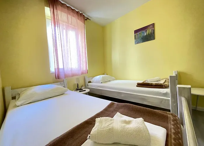 Old Town Insula דירה זאדאר